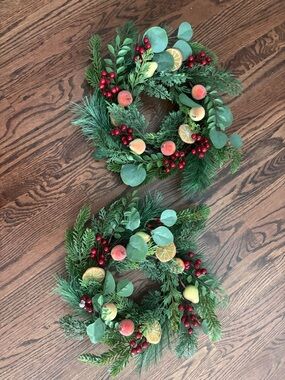 Festive Eucalyptus & Berry Holiday Wreaths — Green and Red